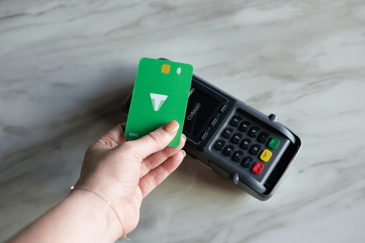 Visa или Mastercard: что выбрать для оплаты зарубежных сервисов