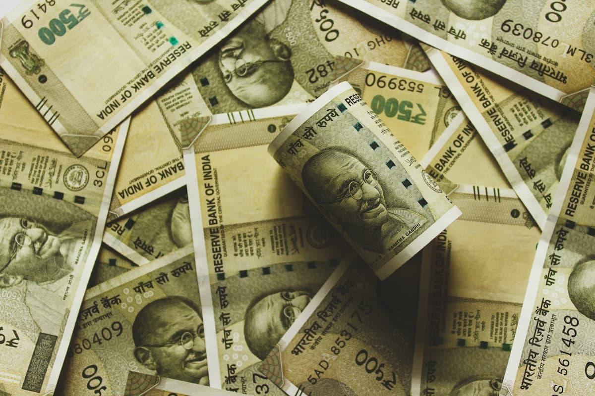 Как работает конвертация при оплате не в долларах